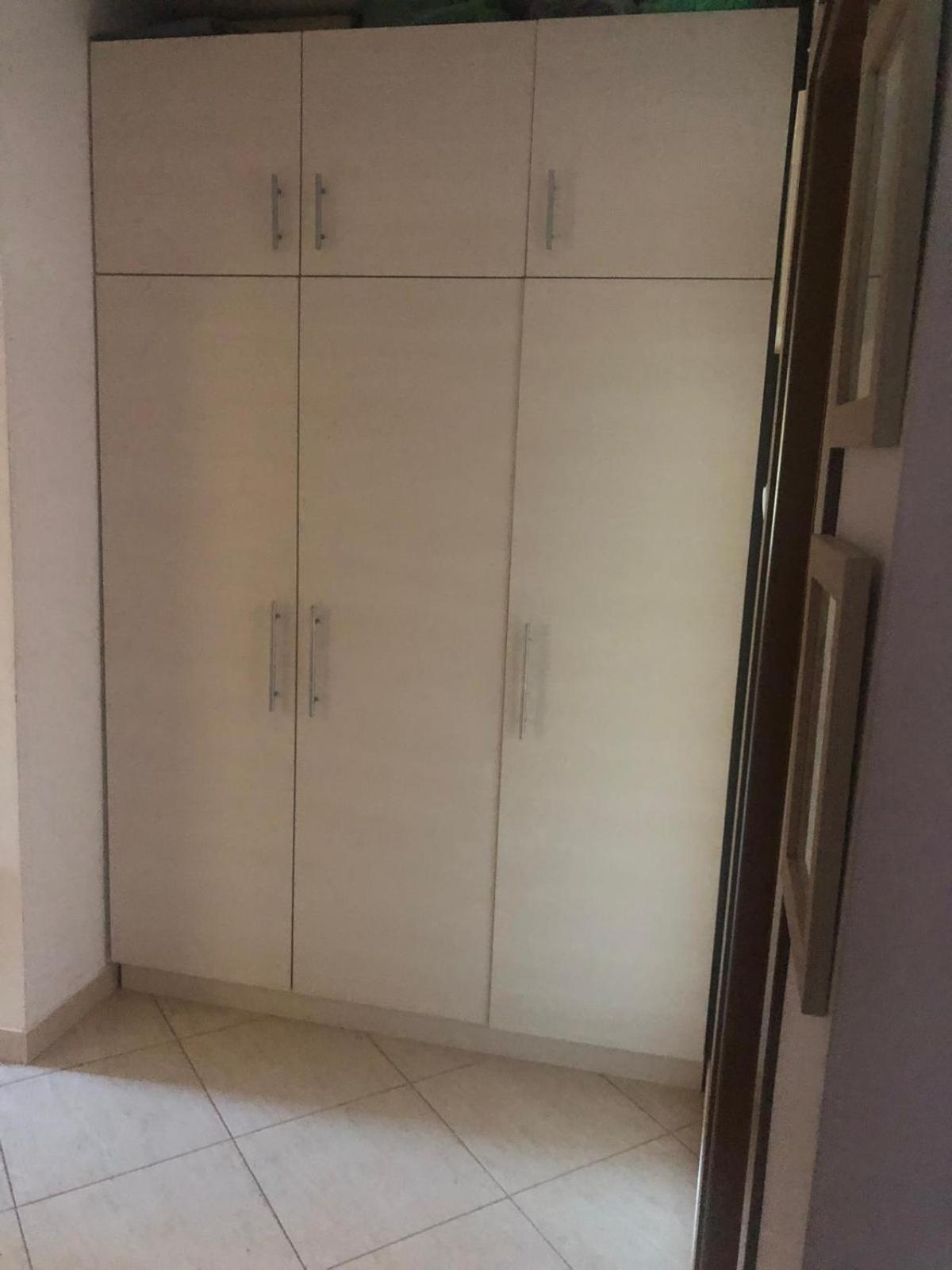 Apartament Cu 3 Camere La Poala Muntilor Fagaras Victoria  Esterno foto